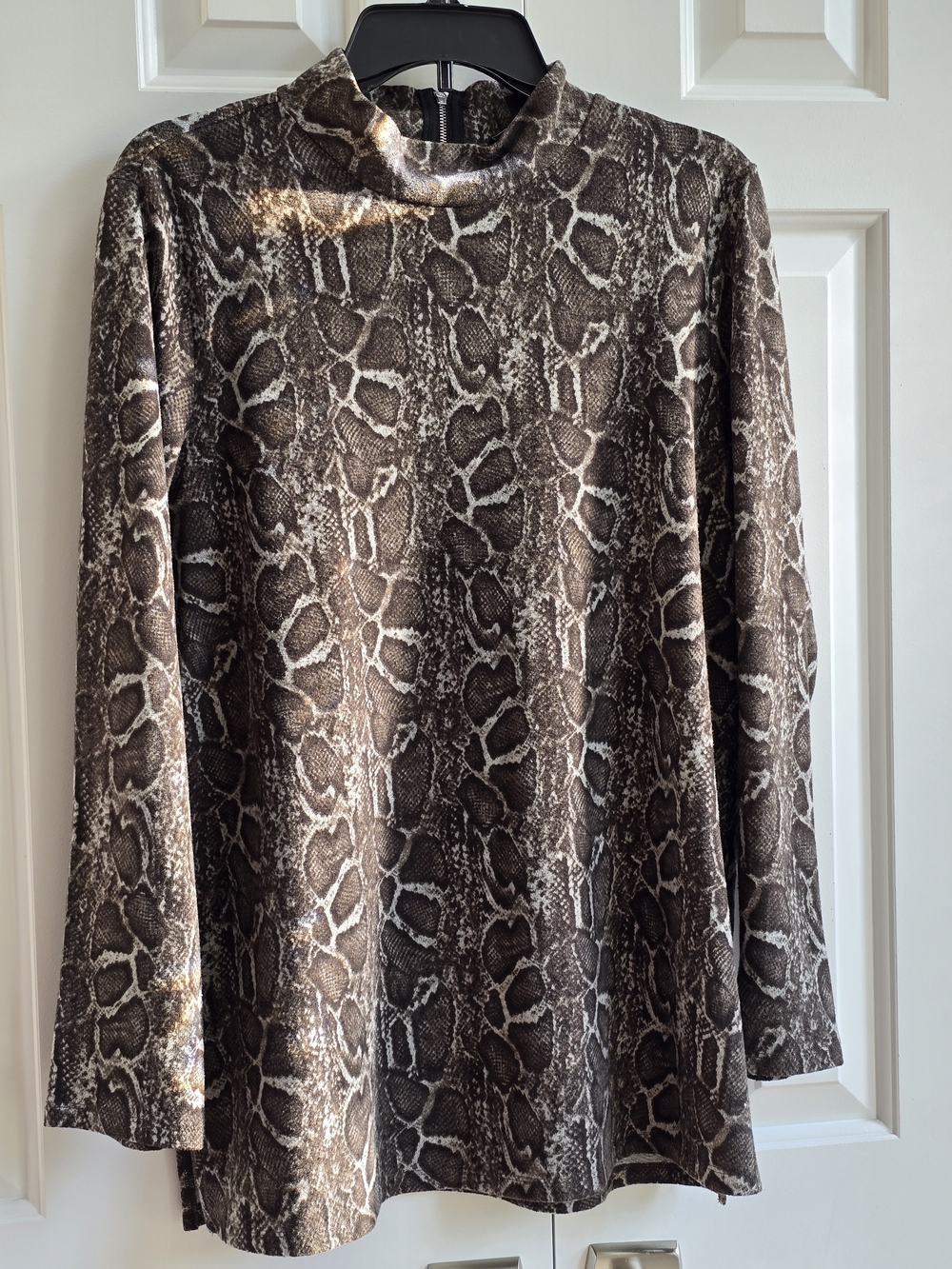 Cable & Gauge Brown Snake-Print Long Sleeve Tunic
